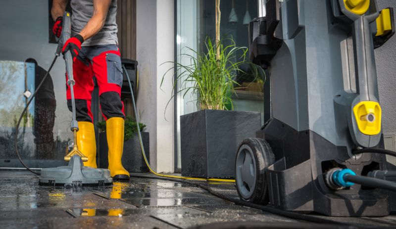Commercial Power Washing Equipment