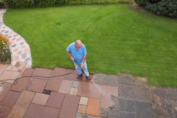 Pavers Pressure Washing in Des Moines