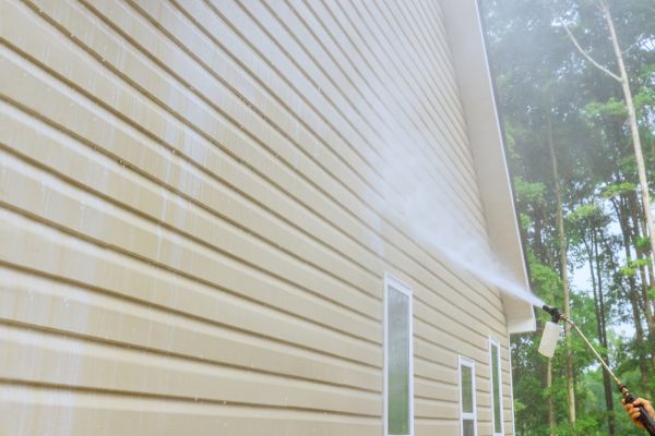 Home Exterior Washing in Des Moines
